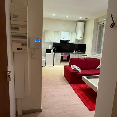 Apartmán Christelle Romilly-sur-Seine Exteriér fotografie
